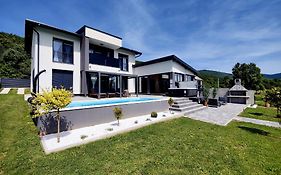 Villa Biser Gacke